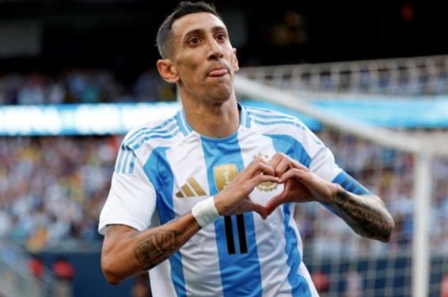 La Selección Argentina le ganó a Ecuador con gol de Di María y un rato de Messi