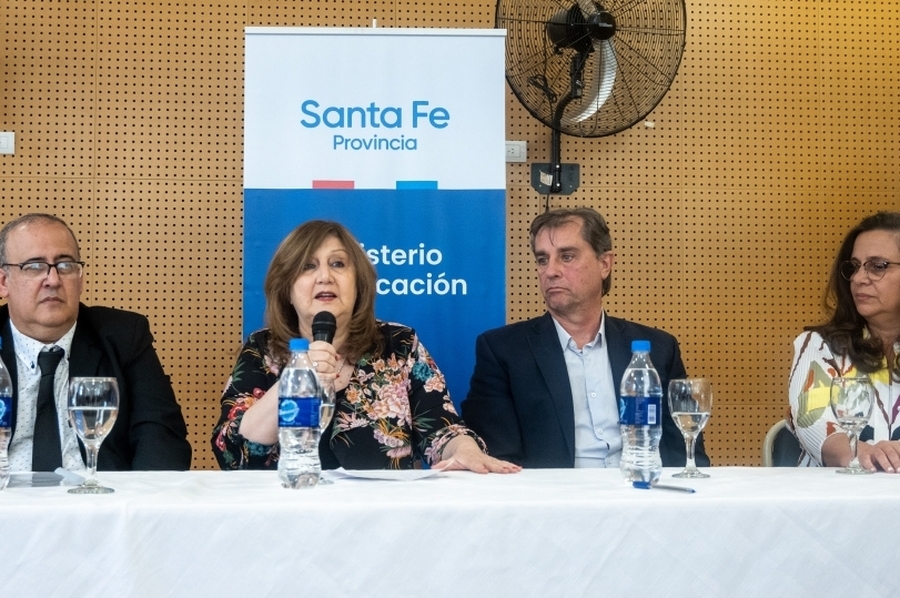 La provincia inauguró el nuevo edificio del Instituto Superior de Profesorado n° 6 