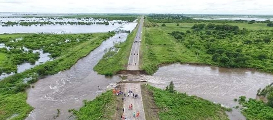 Evalúan instalar un puente bailey donde se hundió el pavimento de la Ruta 1