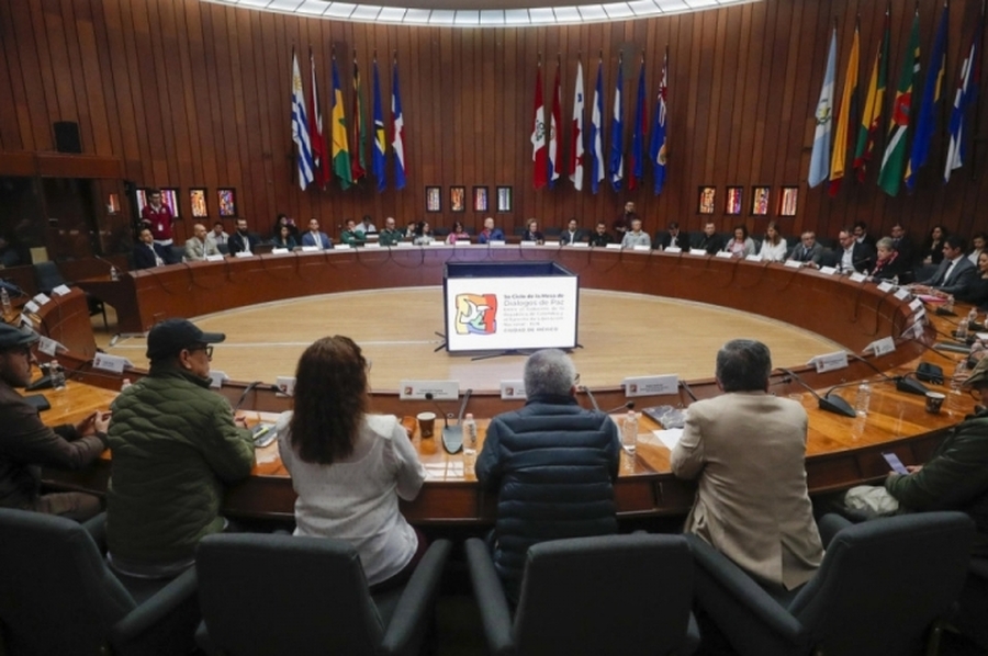 Acuerdo histórico: el Ejército de Liberación Nacional pactó con el gobierno cesar los secuestros en Colombia