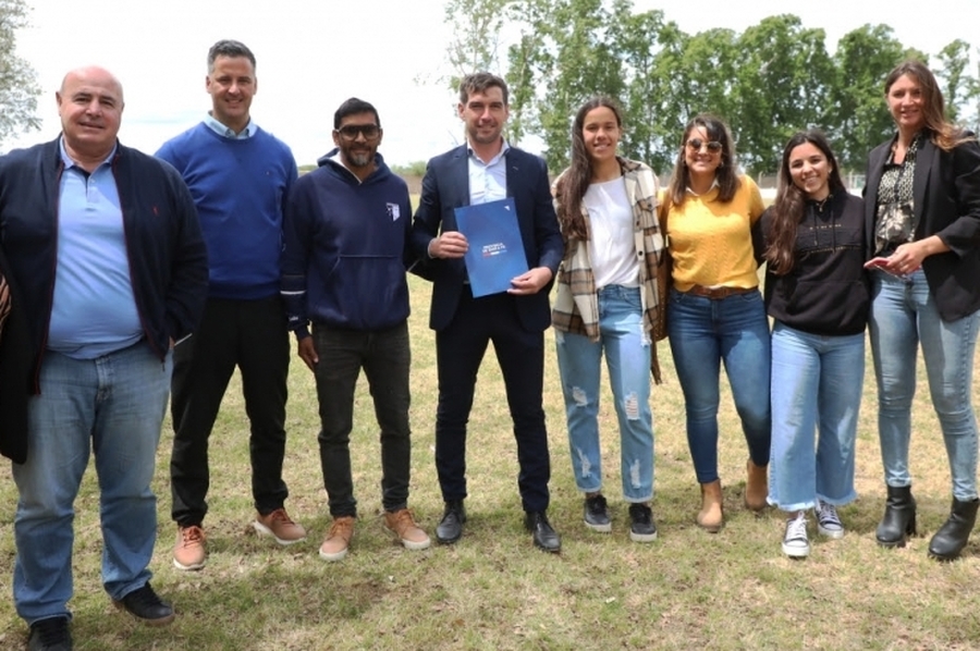 La provincia financiará la construcción de una cancha de hockey sintética en la ciudad de Santa Fe
