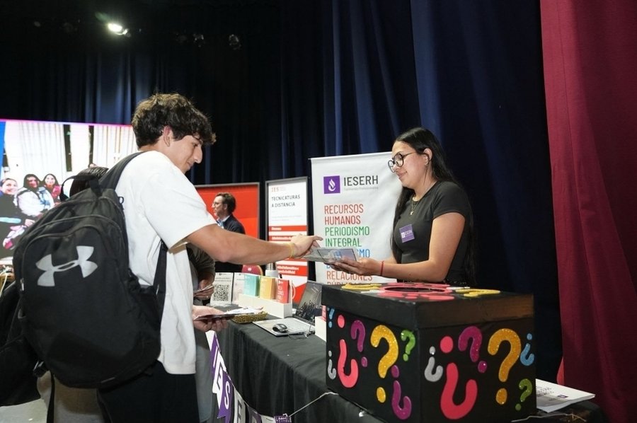 Educación: la Expo Carreras convocó a 10 mil estudiantes en Rosario y Santa Fe