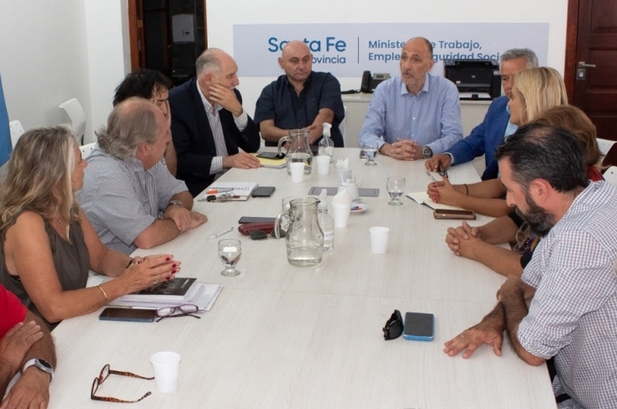 El Gobierno inició las conversaciones paritarias con los profesionales de la salud