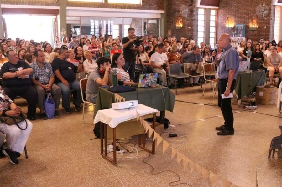 Santa Fe: Gran concurrencia en el Encuentro Arquidiocesano de Laicos