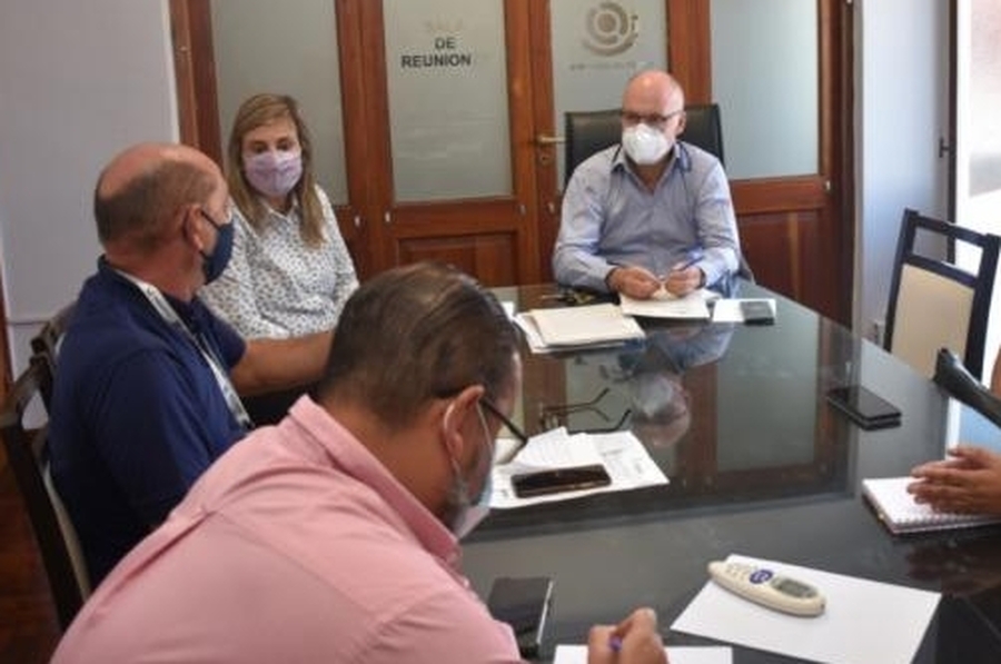 Cabañeros de la costa santafesina se reunieron con el Defensor del Pueblo por los reiterados cortes de energía