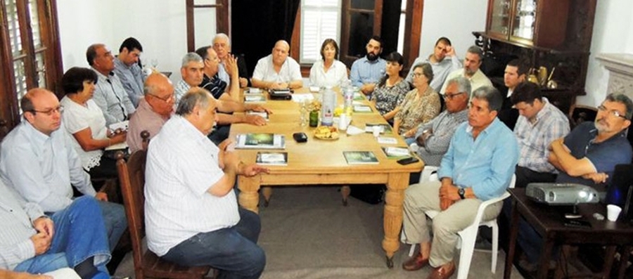 El Senador Sosa participó de la entrega de escrituras a familias del Dpto. Vera