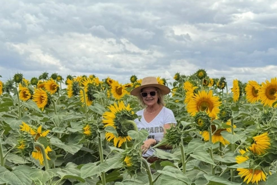 Mónica Mansilla de Resconi: 