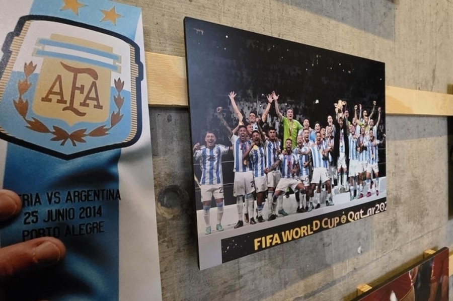 Messi, protagonista de una muestra fotográfica en el Museo del Deporte Santafesino
