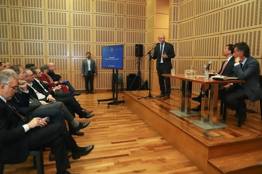 Puccini: “La concesión de la Hidrovía es una nueva oportunidad para planificar el desarrollo de la Argentina”