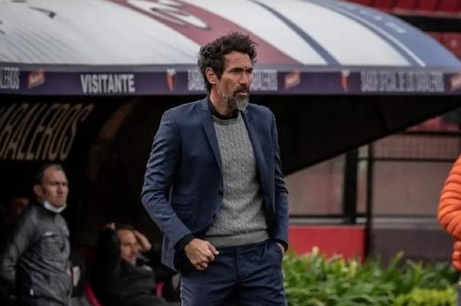 La salida de Domínguez generó sorpresa y desconcierto en Colón