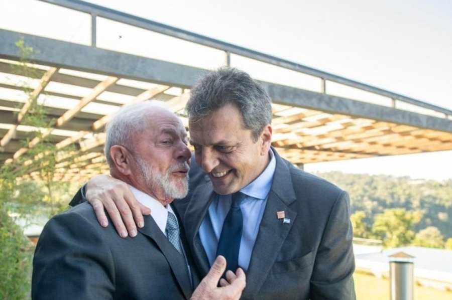 Brasil expectante al balotaje en Argentina: 