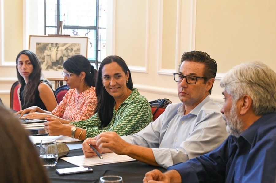 Avanza la cooperación internacional entre la Provincia de Santa Fe y Francia