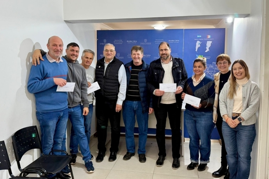 Encuentro de Alcides Calvo con presidentes comunales del departamento Castellanos