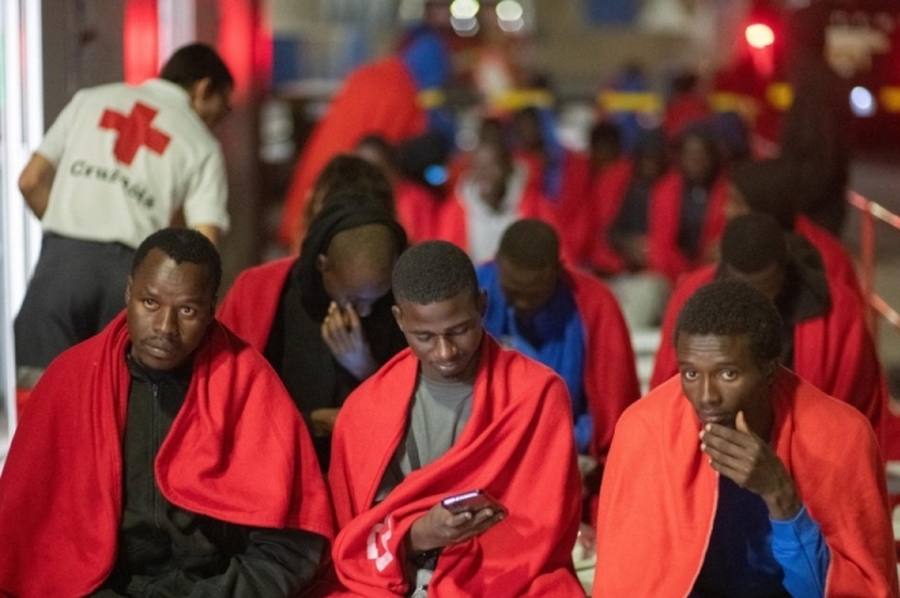 Crisis migratoria: en lo que va del año, España recibió tres veces más inmigrantes que en 2023