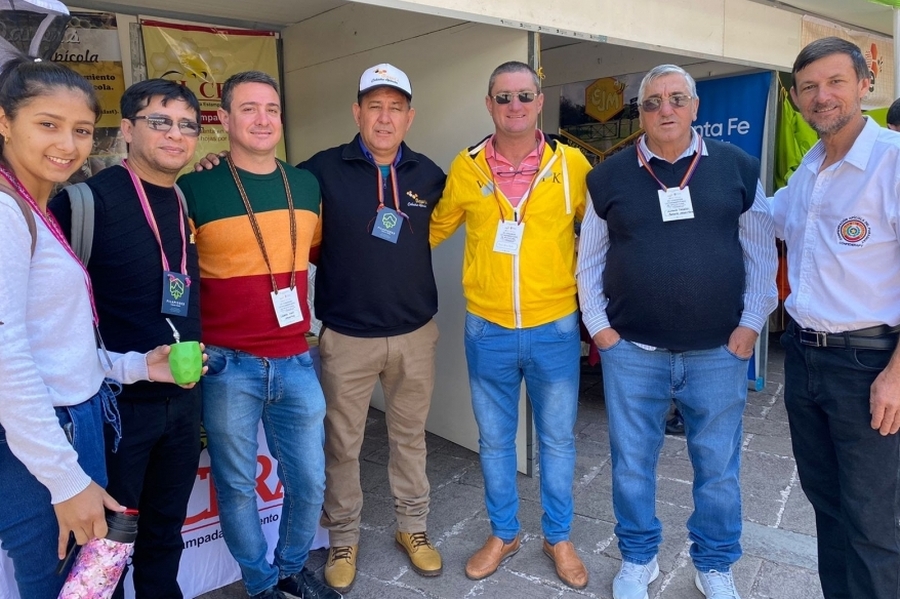 Santa Fe participó de un congreso que reúne a la cadena apícola latinoamericana