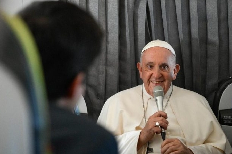 Francisco: 'En Fátima, recé por la paz sin hacer publicidad'
