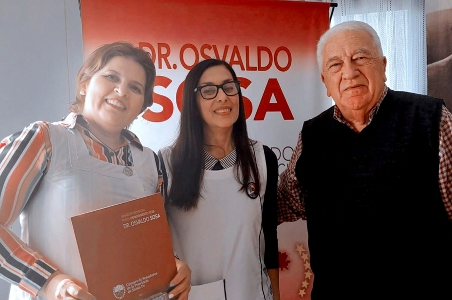 Sosa entregó aportes institucionales y sociales en Calchaquí