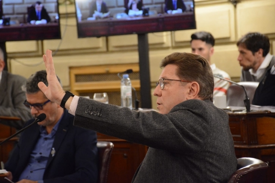 Sanción definitiva al proyecto de Ley de la emergecia de la Ruta Nacional 11