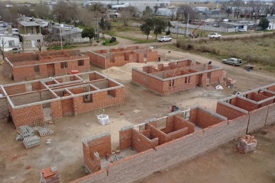 La Provincia avanza con la construcción de 10 viviendas en San José de la Esquina