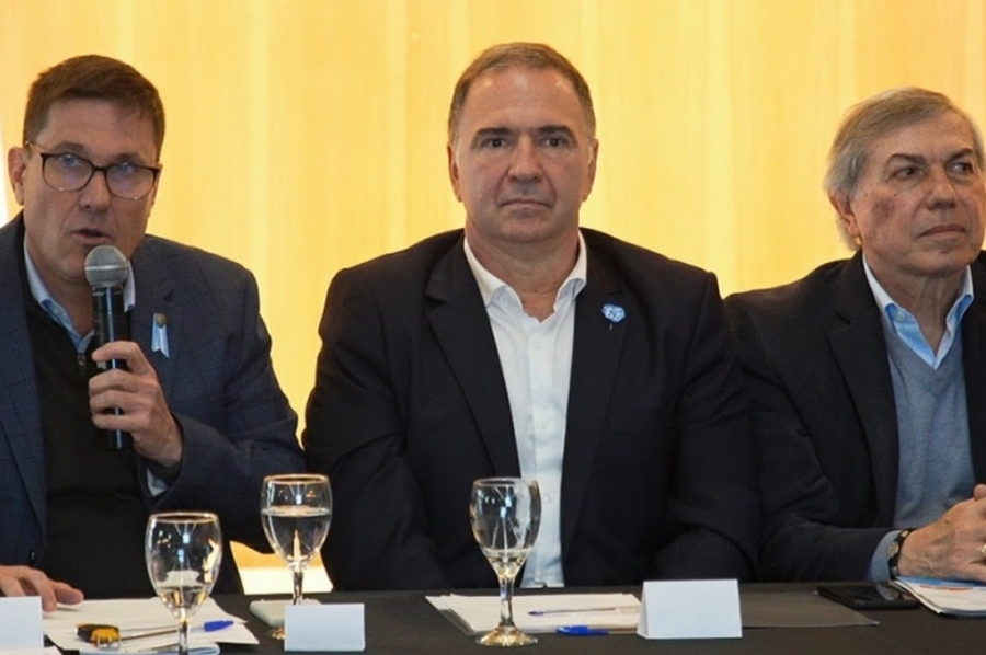 “La Región Centro nos permite una política federal poniendo el foco en el aprendizaje”