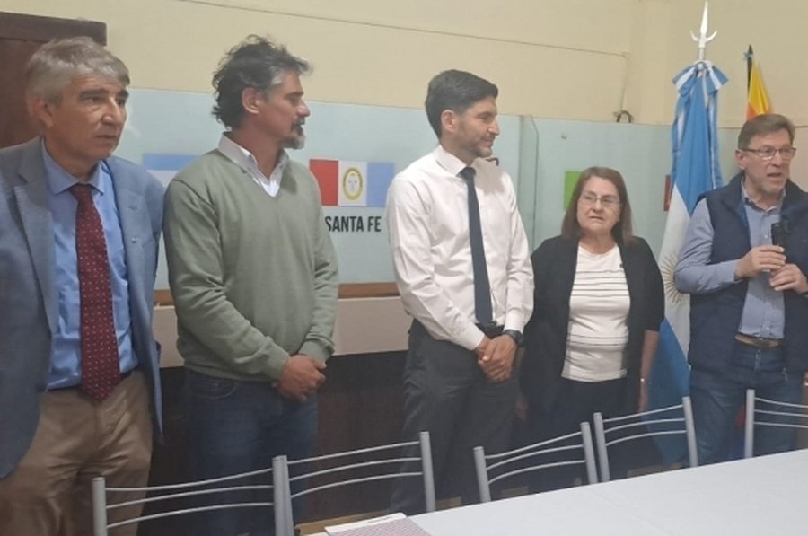 Gestiones para que la Comuna de La Criolla adquiera el edificio de la Biblioteca Luis Landriscina