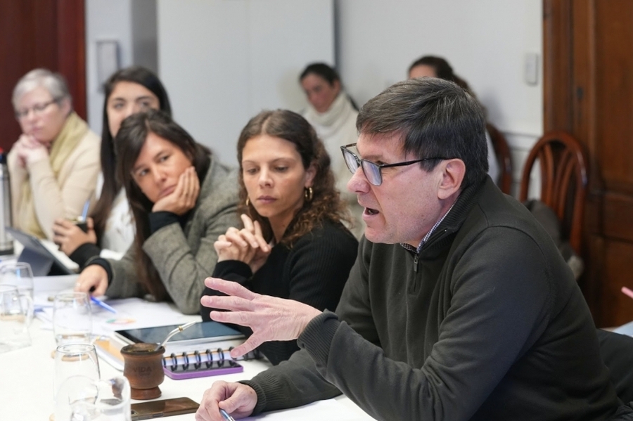 Goity pidió a la Legislatura involucrarse en la alfabetización: “Es un problema crítico que debemos resolver entre todos”