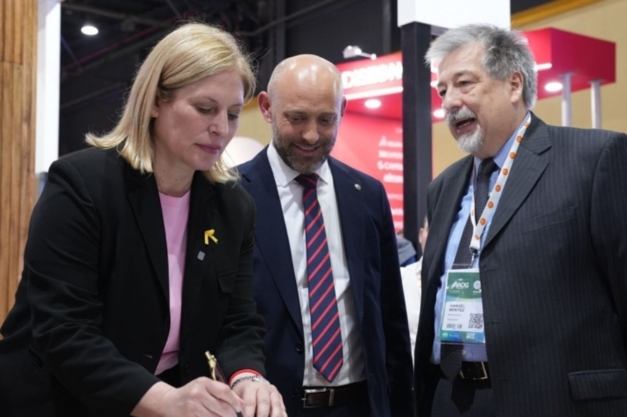Scaglia: “Impulsamos el desarrollo industrial de Santa Fe para integrarlo activamente a las nuevas demandas globales”