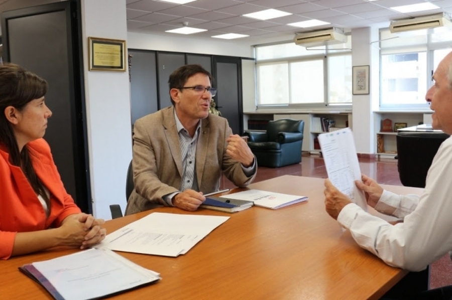 Educación: gestiones de Goity ante el Gobierno Nacional