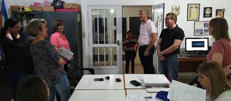 Borla hizo entrega de recursos del Fondo de Fortacimiento Institucional de la Cámara de Senadores