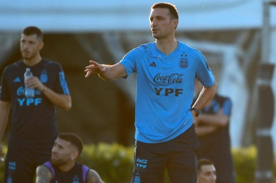 Scaloni, entre dos opciones en Argentina para ir por la recuperación ante Brasil