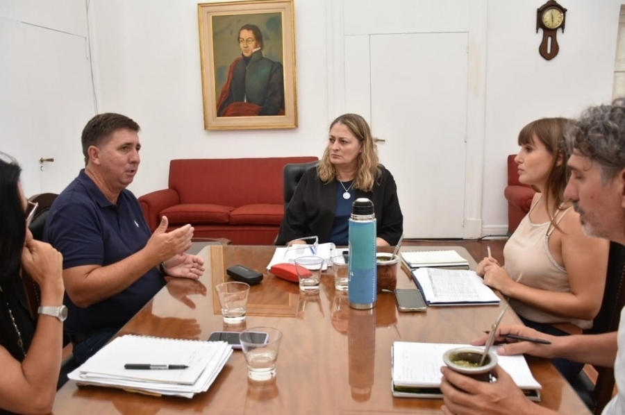 El Senador Rubén Pirola gestiona proyectos de salud en diversas localidades del departamento