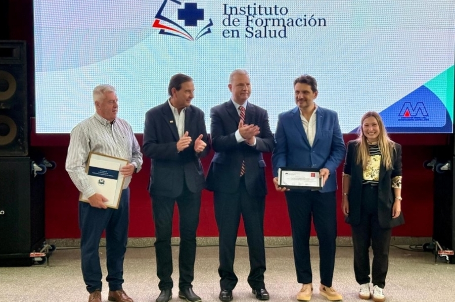 Calvo en la jornada sobre emergencia y trauma de la Asociación Médica Rafaela