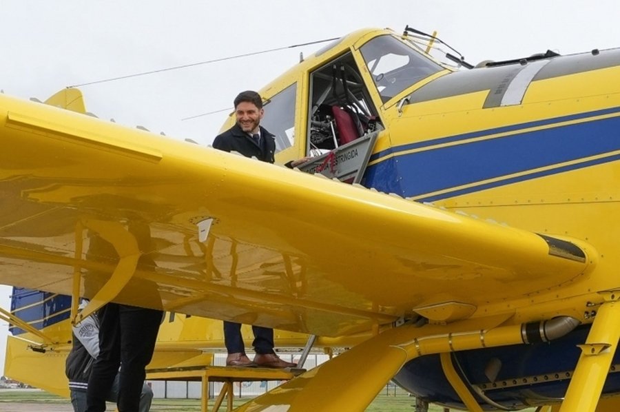 Pullaro: “Hoy le podemos decir a los santafesinos que tenemos una flota aérea preparada para combatir incendios”