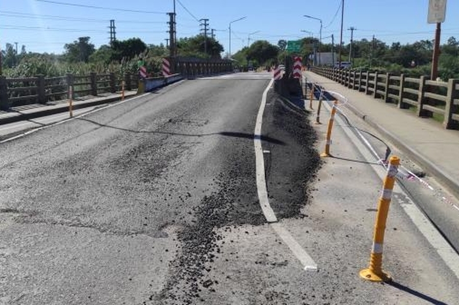Se montan las primeras estructuras para reparar el Puente Carretero