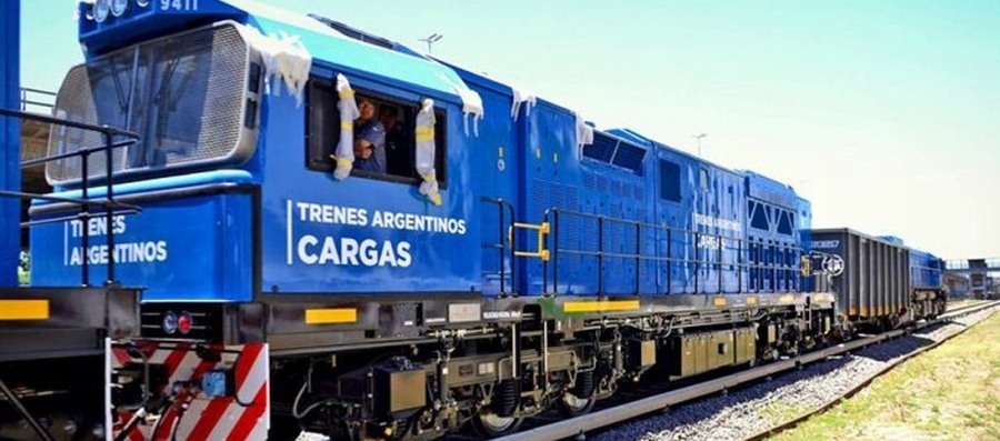 El tren ya ingresa a Timbúes