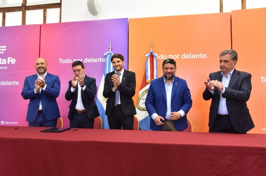Ahora los rosarinos podrán casarse en el club de sus amores