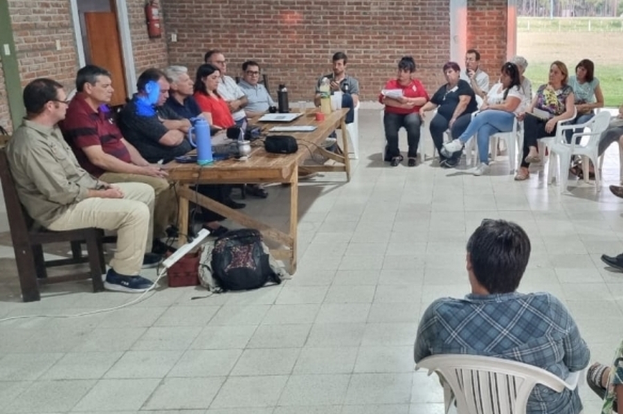 La provincia firmó un convenio para ejecutar el programa Caminos de la Ruralidad en San Javier