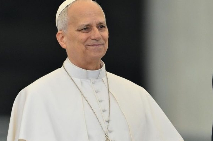 El Papa invita a rezar por la paz y a que las naciones renuncien a las armas