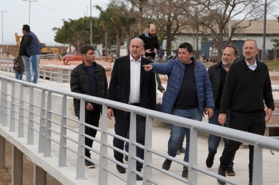 Perotti recorrió e inauguró obras en el departamento Constitución: “No hacemos promesas, damos respuestas concretas”