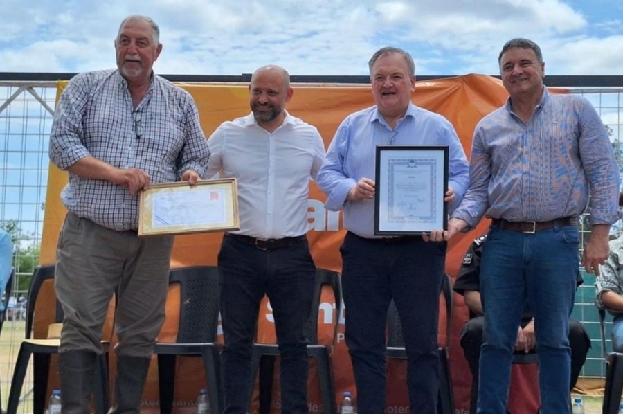 El Senador Michlig y el Ministro de la Producción Puccini presentes en la 57° Fiesta Nacional del Caballo