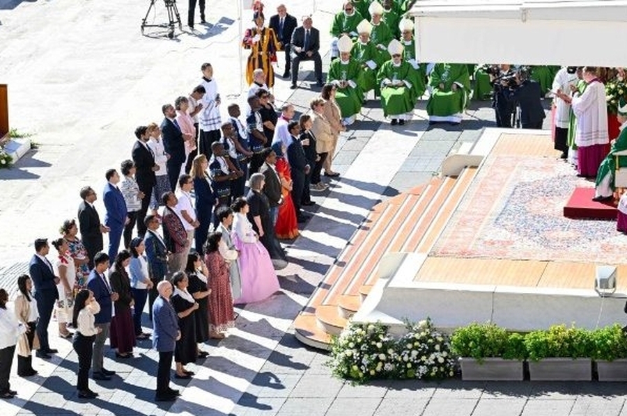 León XIV: 'Los catequistas acompañan nuestro camino de fe a lo largo de la vida'