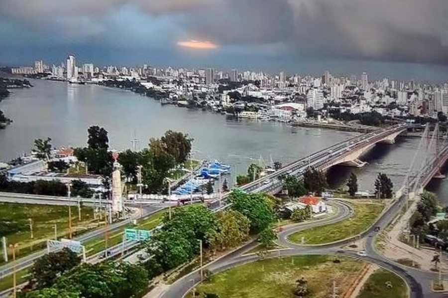 Hay un alerta rojo por altas temperaturas en el sur santafesino y por tormentas para el norte
