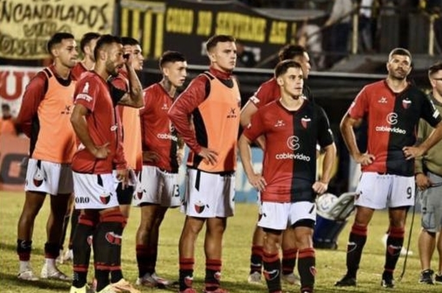 Colón: Tuvo errores defensivos, jugó mal y no le dieron dos penales frente a Almirante