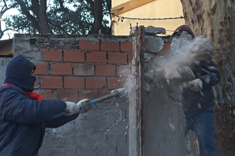 Derrumbaron en Rosario un puesto de venta de estupefacientes relacionado al clan Tripi