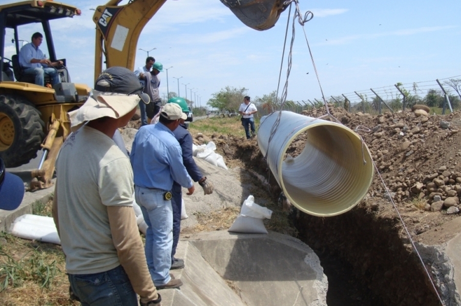 La Provincia construirá el acueducto Tostado - Villa Minetti