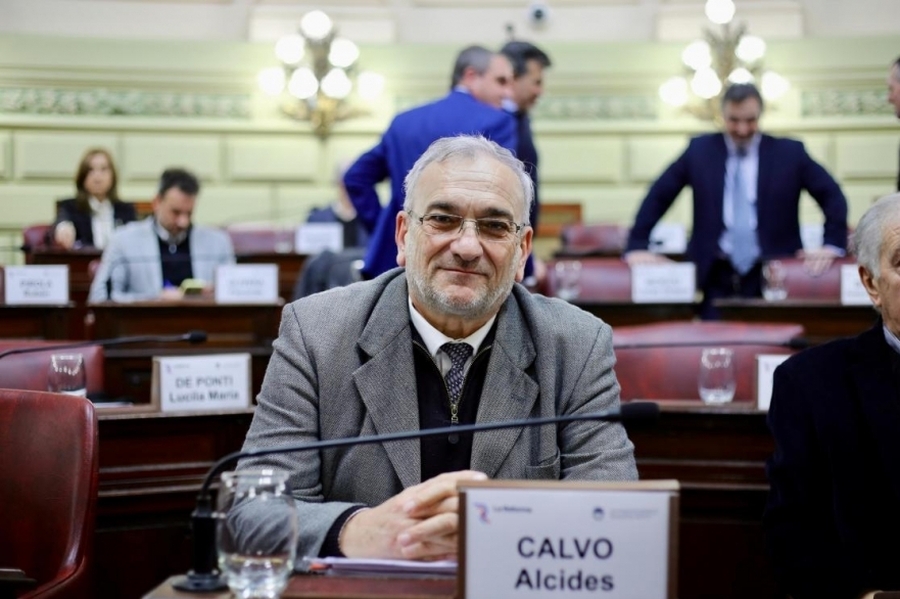 Calvo informó su agenda de actividades en la Convención Reformadora