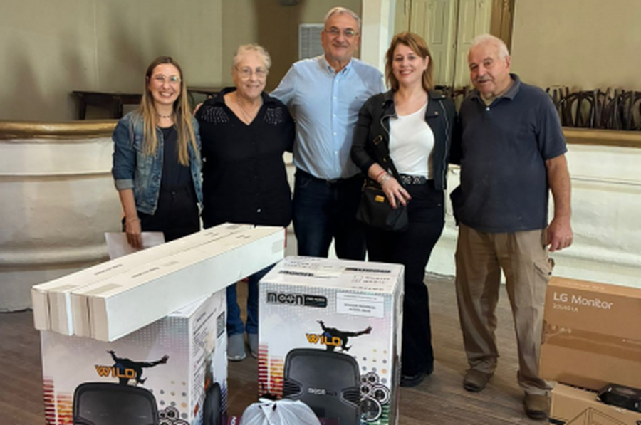 En el marco de una jornada de trabajo en Vila: Calvo recorrió las instalaciones de la sociedad italiana y se reunió con Cecilia Borgatello