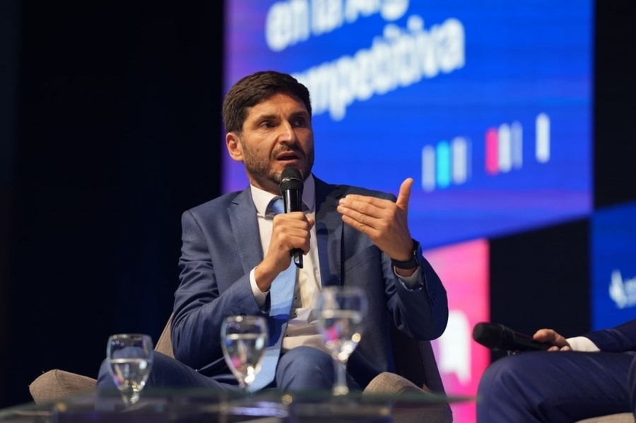Pullaro: “Hoy la discusión es el federalismo y tener un proyecto de desarrollo productivo que mire al interior del país”