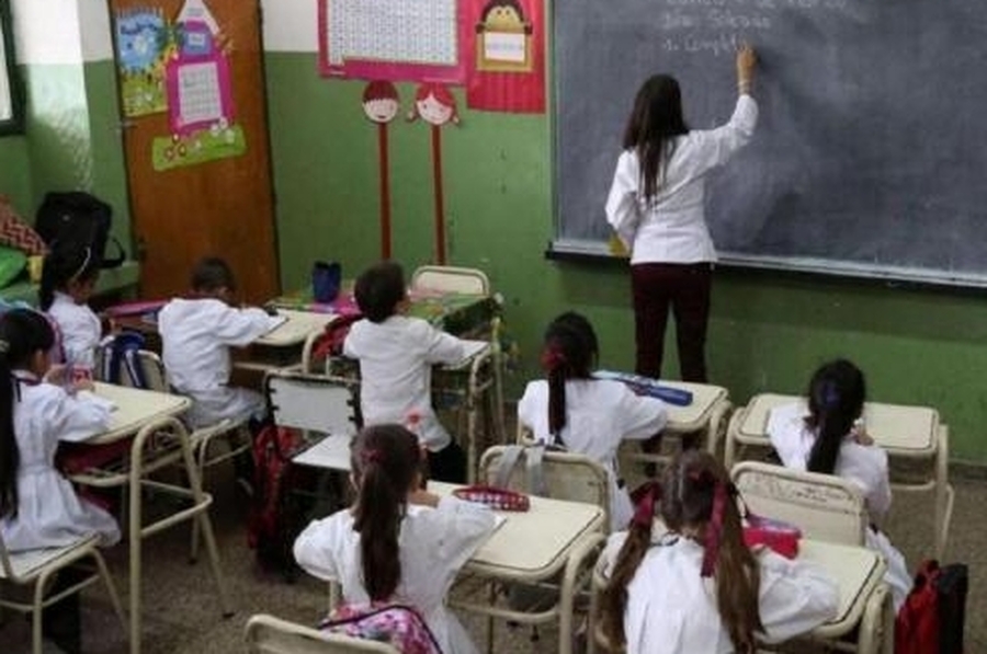Este año comienza la jornada escolar ampliada en todas las escuelas santafesinas, con una hora más en modalidad taller