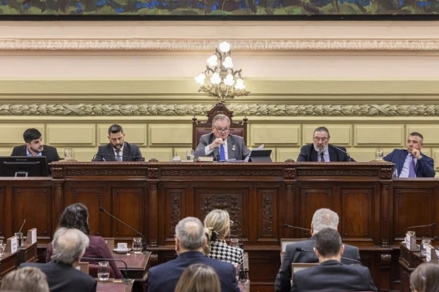 Felipe Michlig destacó el diálogo y la amplia participación ciudadana en la primera etapa de la Convención Reformadora